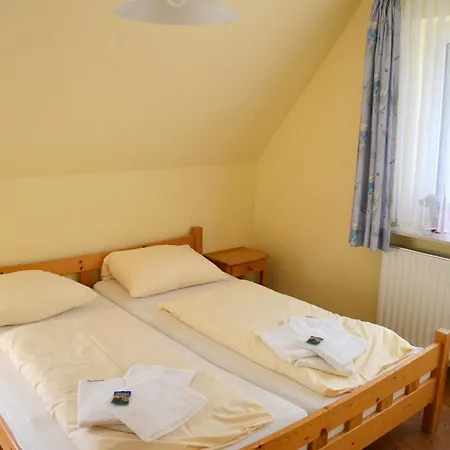 Geräumige 3-zimmer In Ruhiger Lage Apartment